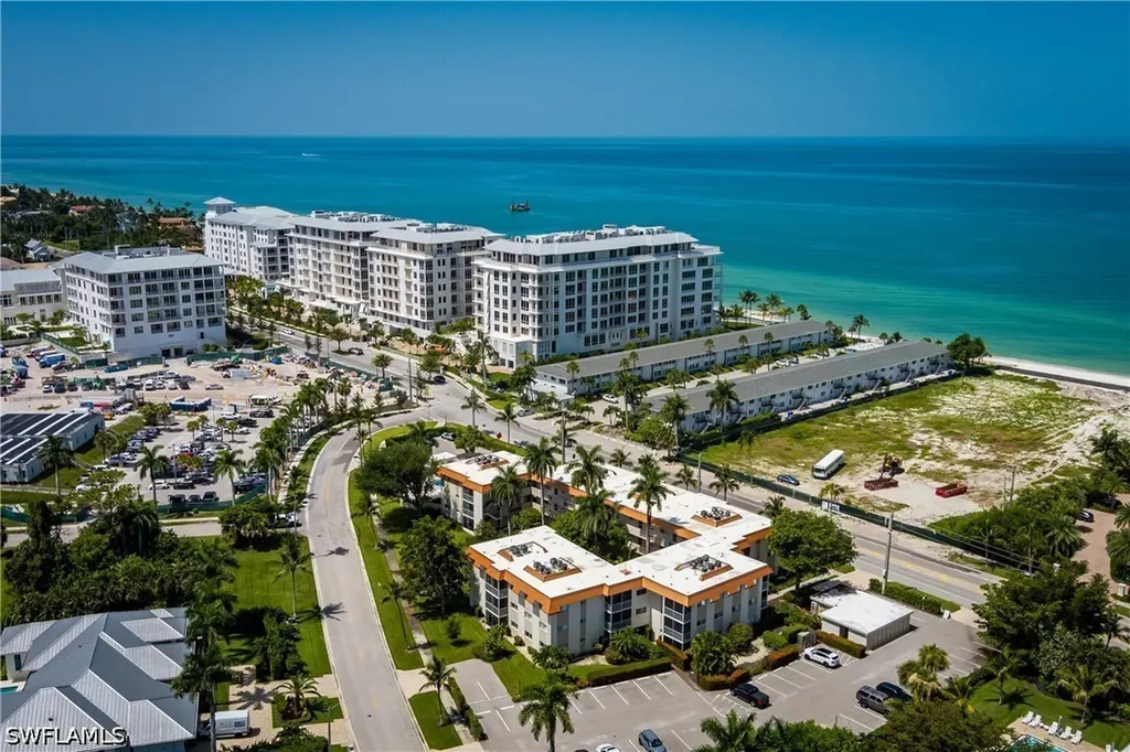 1100 Gulf Shore Boulevard N Naples FL 34102