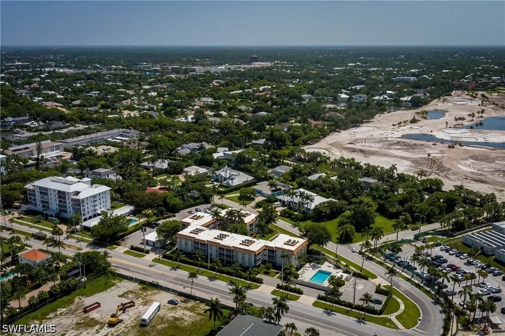 1100 Gulf Shore Boulevard N Naples FL 34102