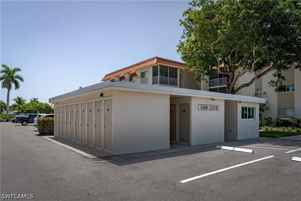 1100 Gulf Shore Boulevard N Naples FL 34102