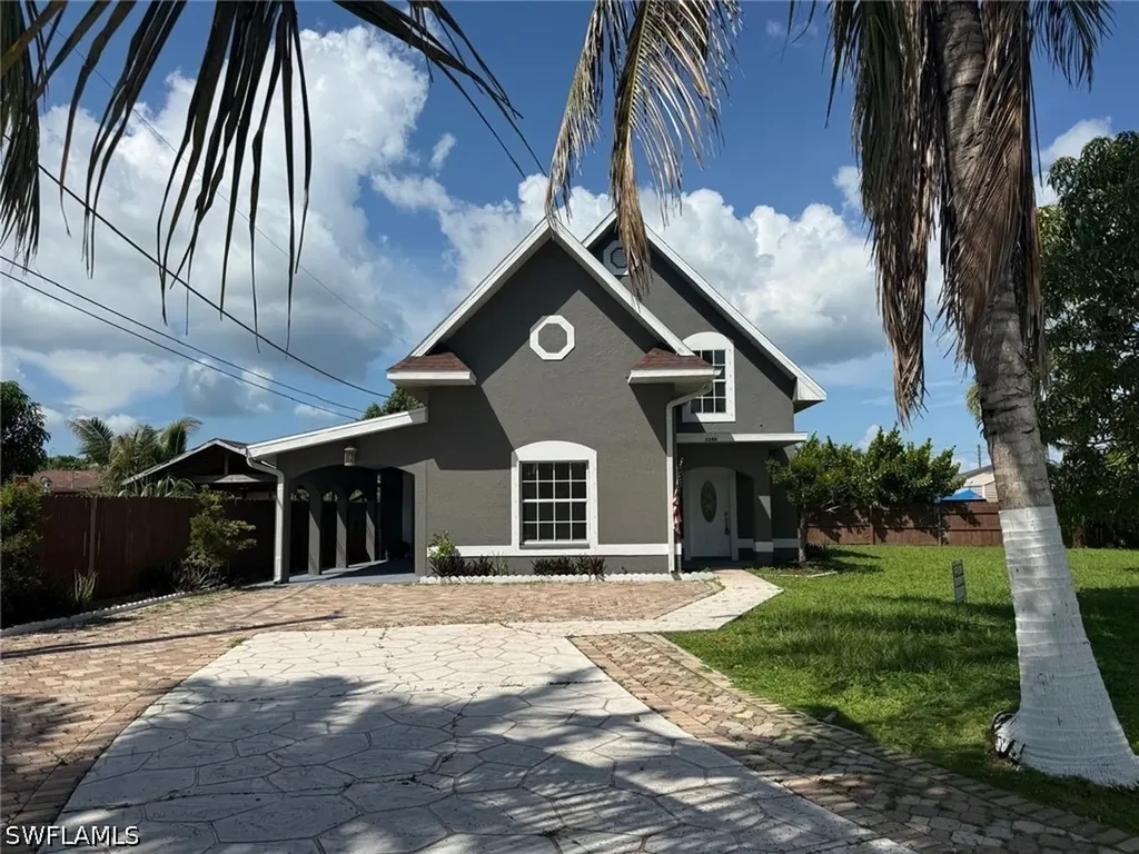 5248 Confederate Drive Naples FL 34113