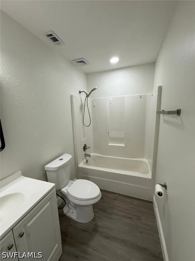 5248 Confederate Drive Naples FL 34113