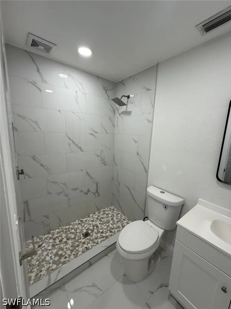 5248 Confederate Drive Naples FL 34113