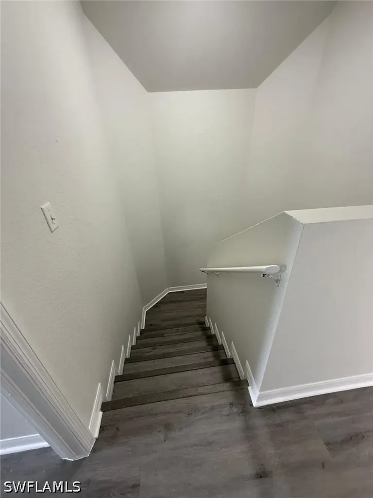 5248 Confederate Drive Naples FL 34113