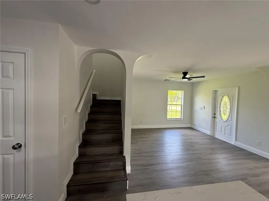 5248 Confederate Drive Naples FL 34113