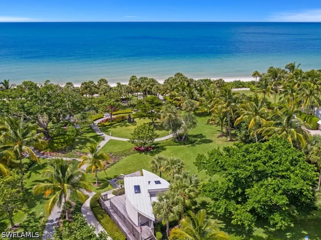 667 Park Shore Drive Naples FL 34103
