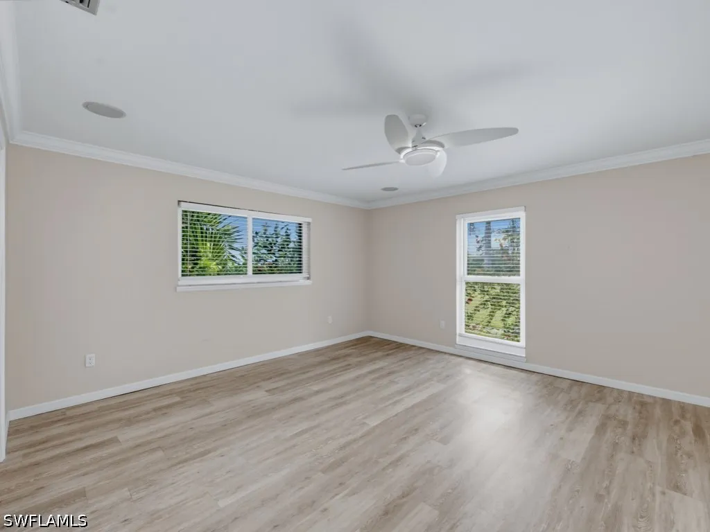 667 Park Shore Drive Naples FL 34103