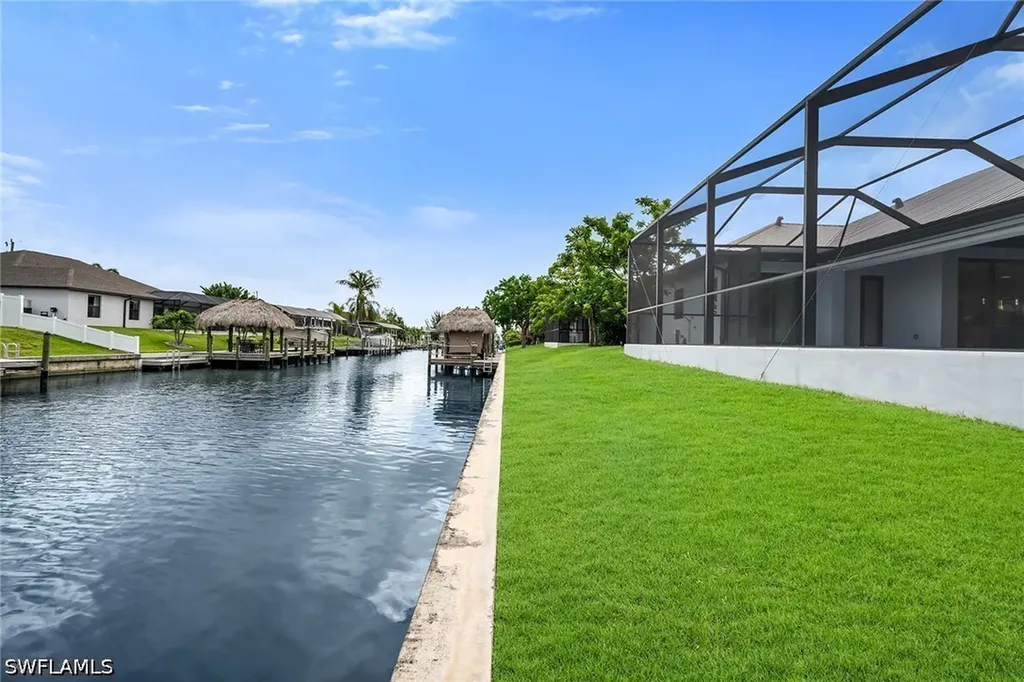 1905 SW 29th Terrace Cape Coral FL 33914