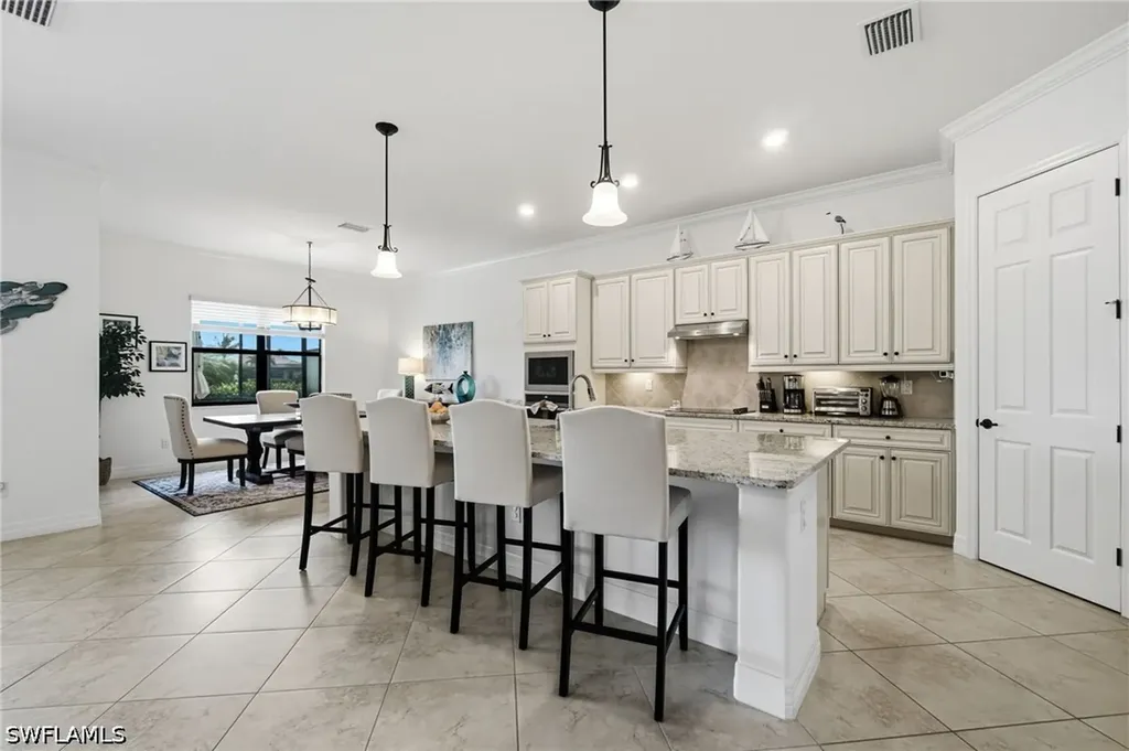 28086 Kerry Court Bonita Springs FL 34135