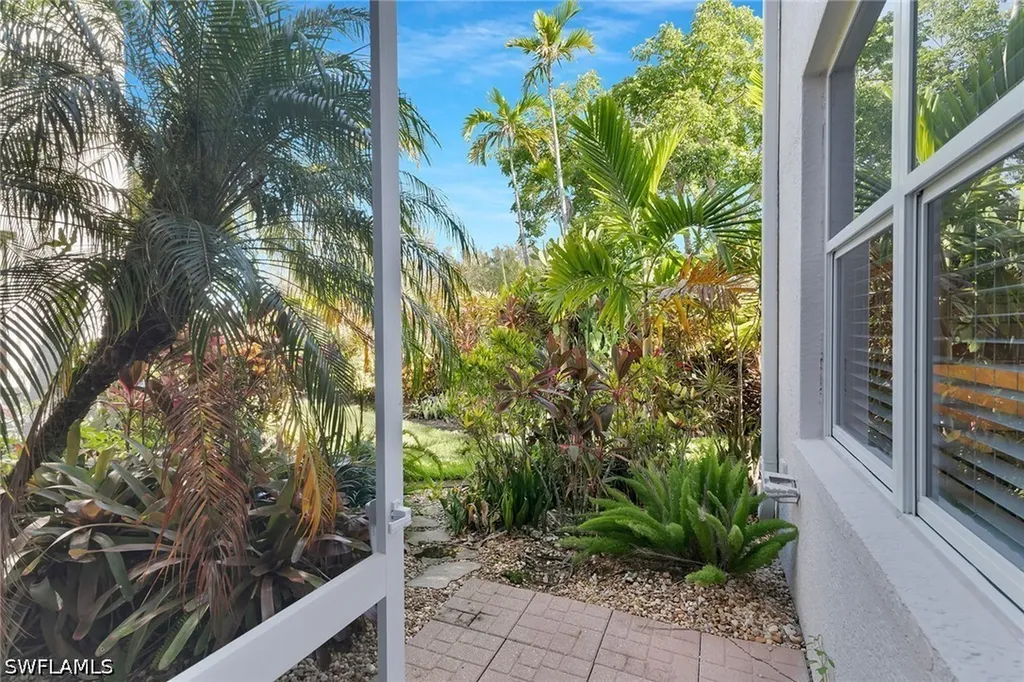 8375 Whisper Trace Lane Naples FL 34114
