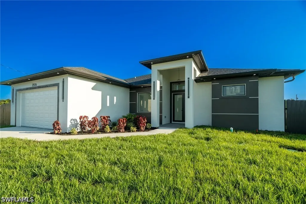 2516 24th Street W Lehigh Acres FL 33971