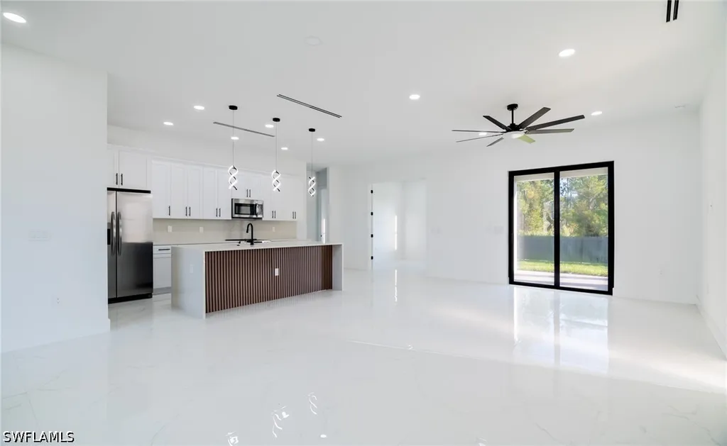 2516 24th Street W Lehigh Acres FL 33971