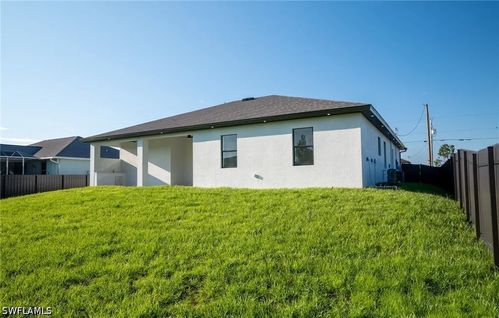 2516 24th Street W Lehigh Acres FL 33971