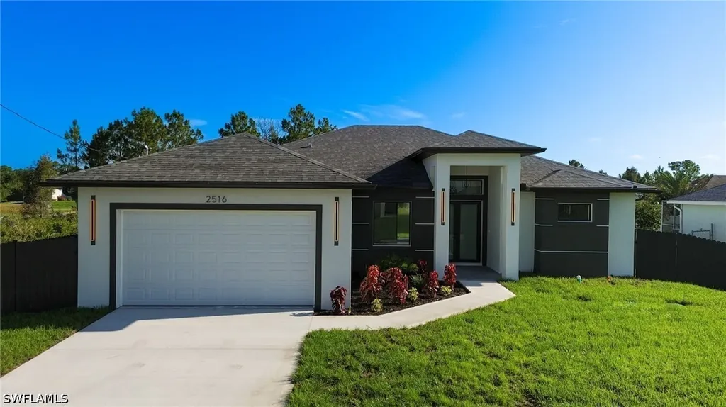 2516 24th Street W Lehigh Acres FL 33971