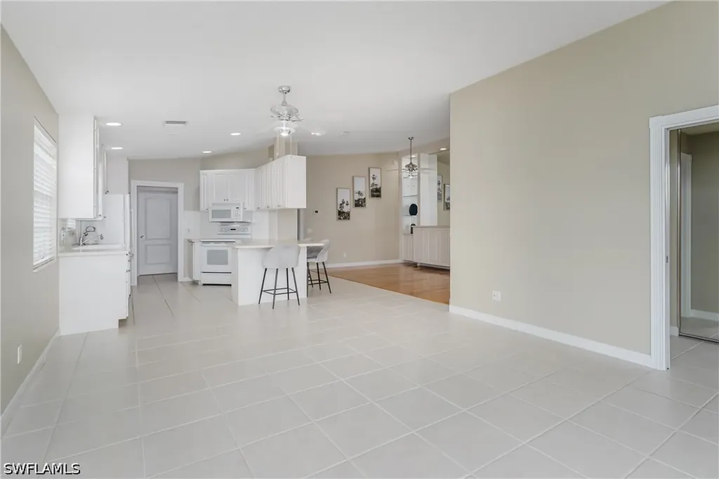 4949 Kingston Way Naples FL 34119