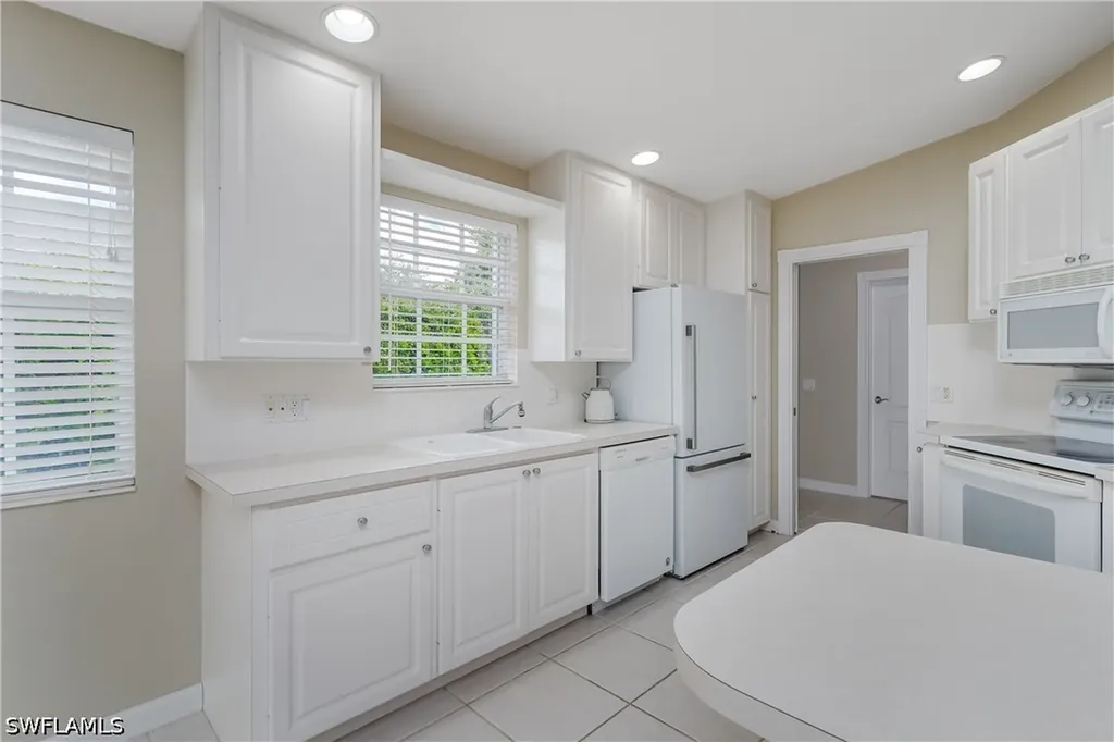 4949 Kingston Way Naples FL 34119