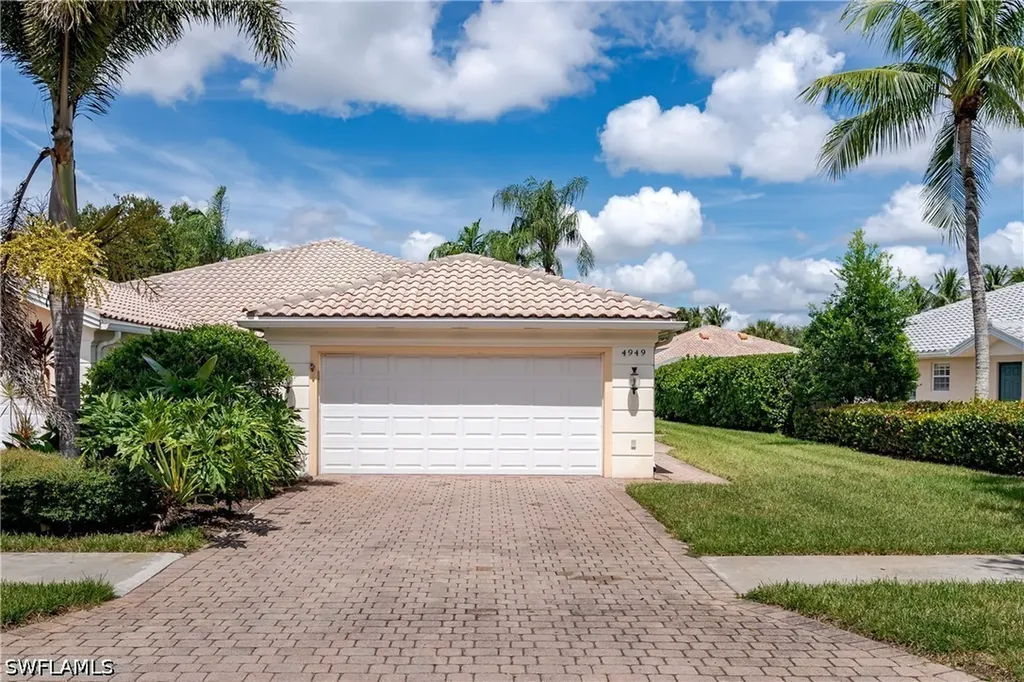 4949 Kingston Way Naples FL 34119
