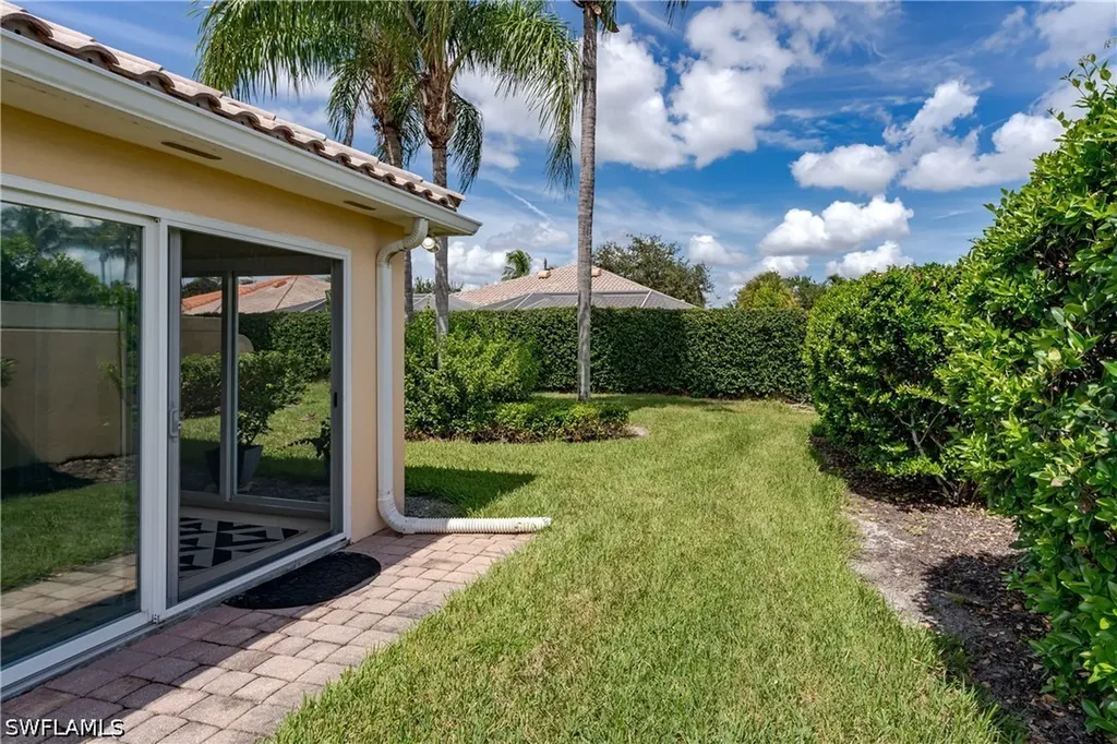 4949 Kingston Way Naples FL 34119