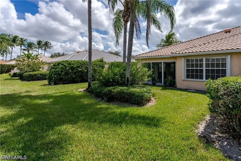 4949 Kingston Way Naples FL 34119