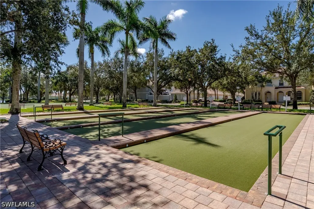 4949 Kingston Way Naples FL 34119