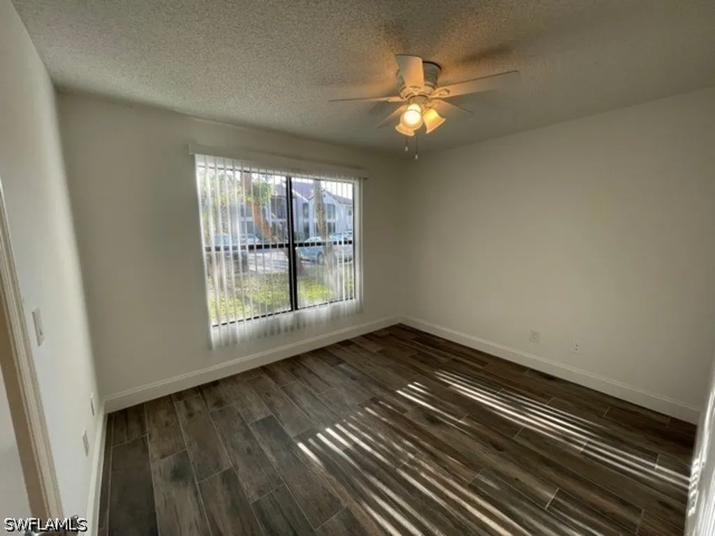 2190 Arbour Walk Circle Naples FL 34109