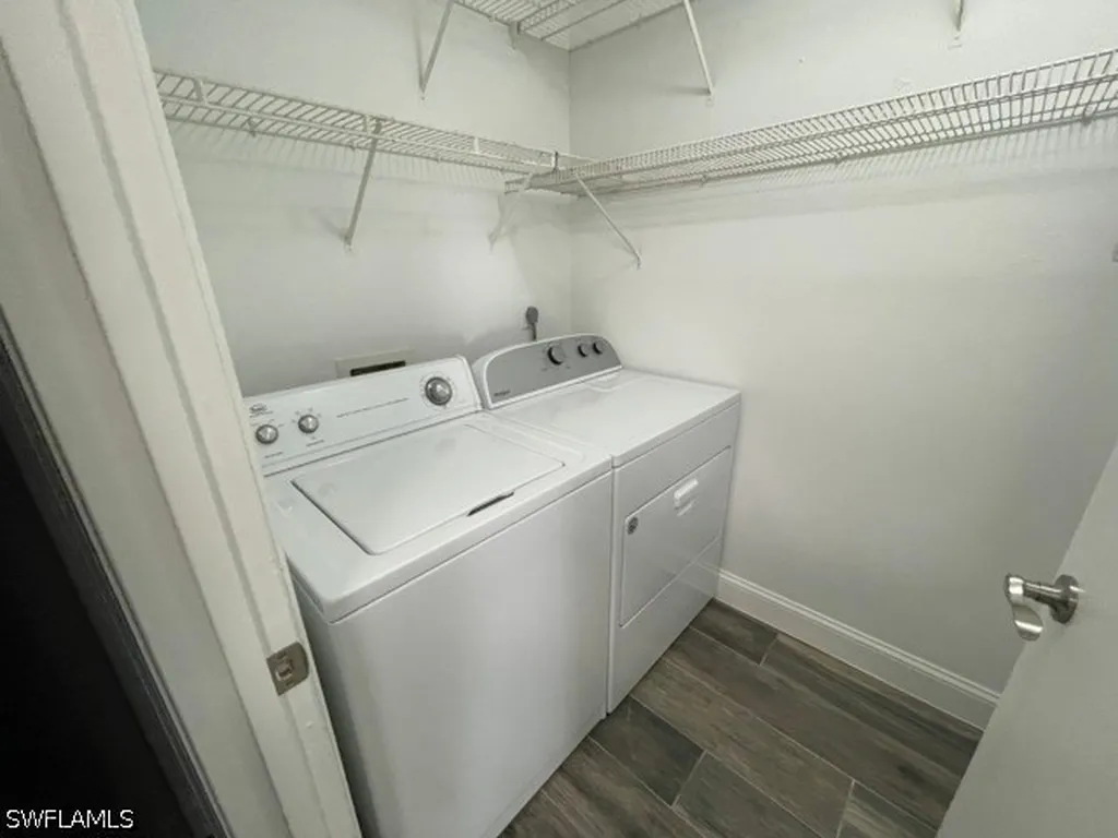 2190 Arbour Walk Circle Naples FL 34109