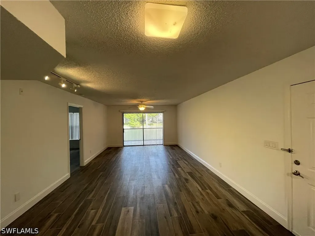2190 Arbour Walk Circle Naples FL 34109