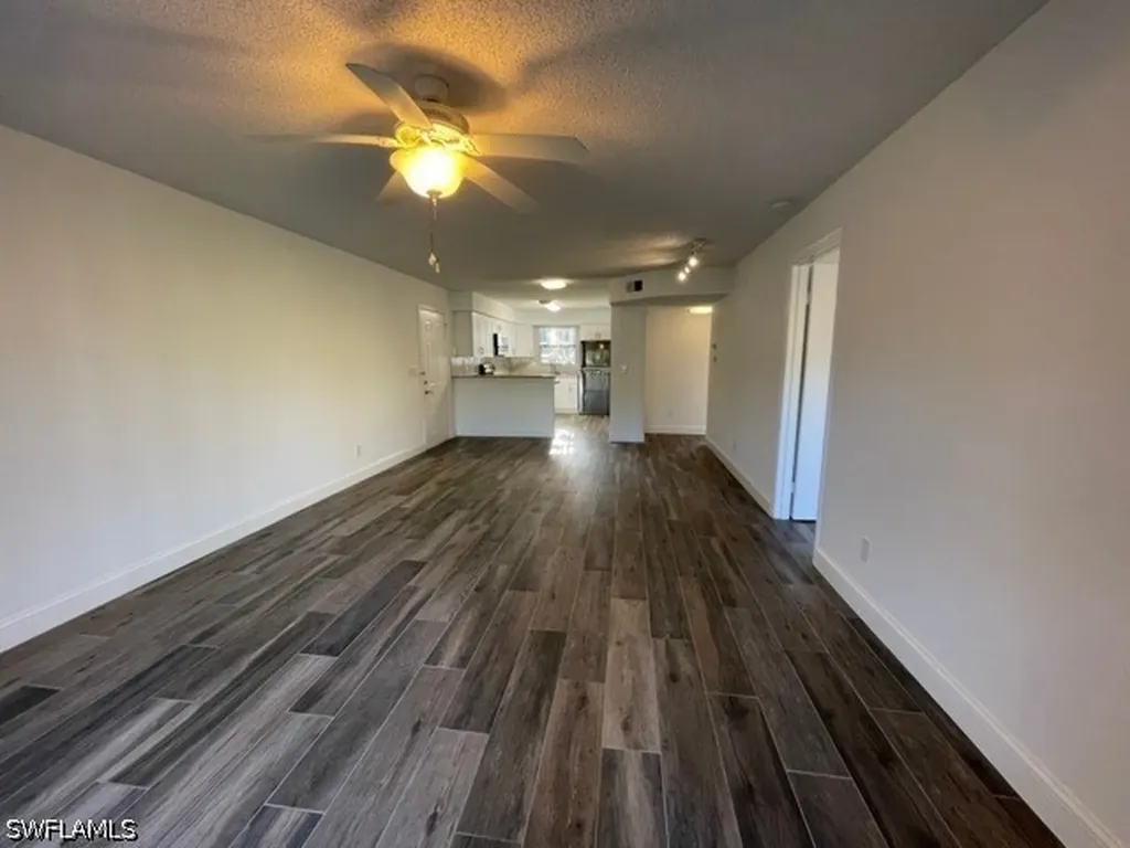 2190 Arbour Walk Circle Naples FL 34109