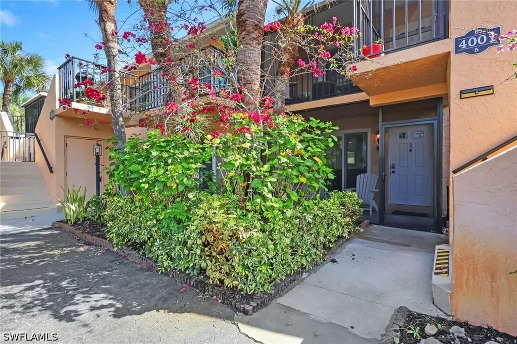 4001 Ice Castle Way Naples FL 34112