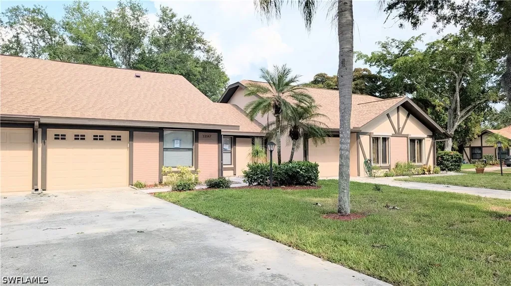 13147 Hampshire Court Fort Myers FL 33919