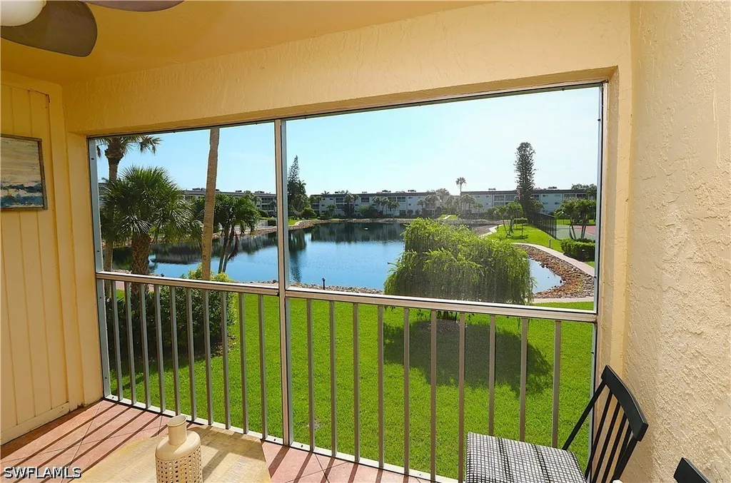 1004 Manatee Road Naples FL 34114
