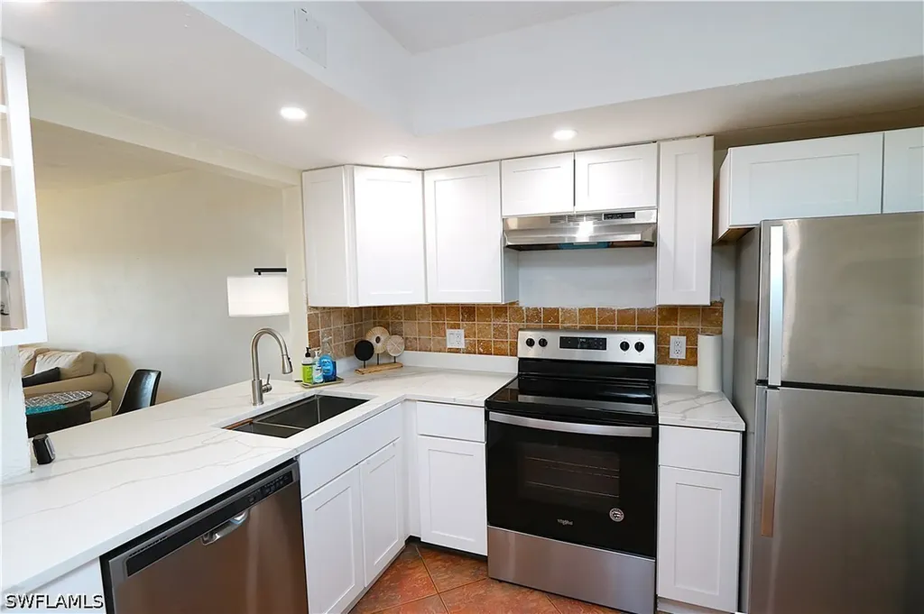 1004 Manatee Road Naples FL 34114
