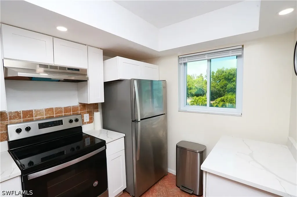 1004 Manatee Road Naples FL 34114