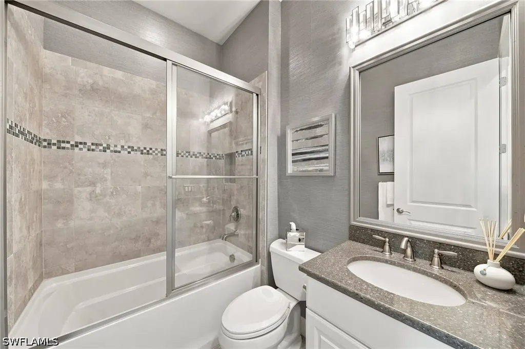 9392 Terresina Drive Naples FL 34119