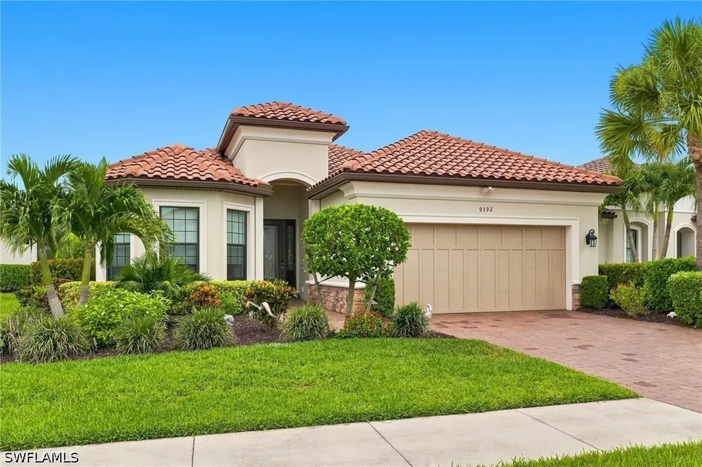 9392 Terresina Drive Naples FL 34119