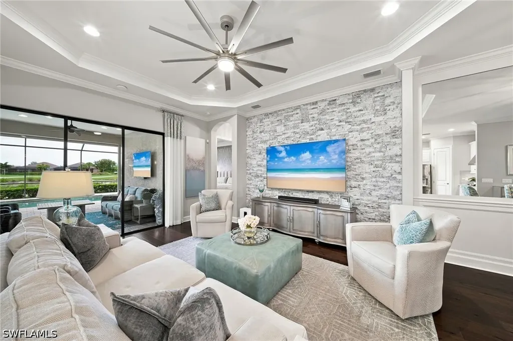 9392 Terresina Drive Naples FL 34119