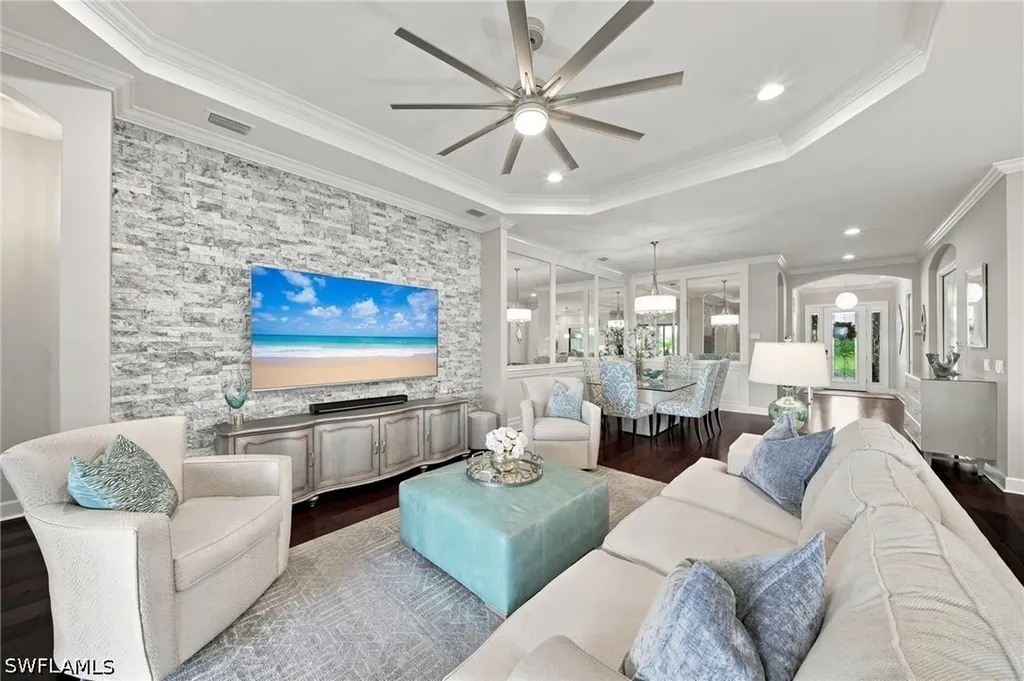 9392 Terresina Drive Naples FL 34119