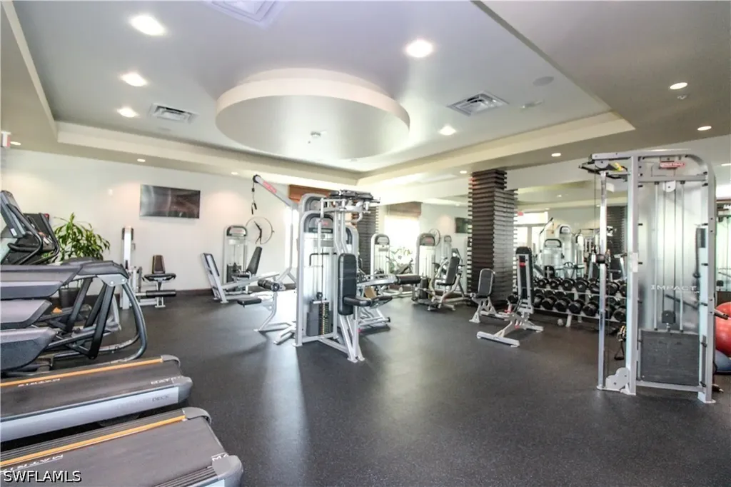 9123 Strada Place Naples FL 34108
