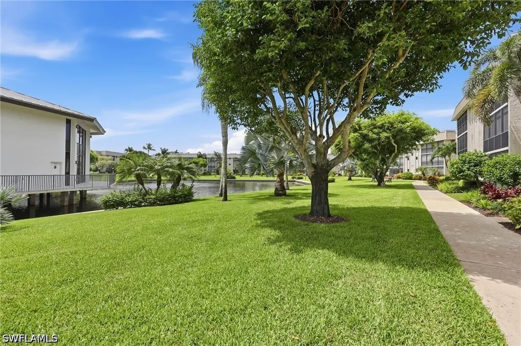 788 Park Shore Drive Naples FL 34103