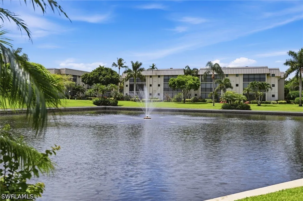 788 Park Shore Drive Naples FL 34103