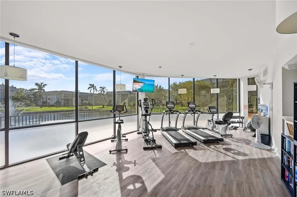 788 Park Shore Drive Naples FL 34103