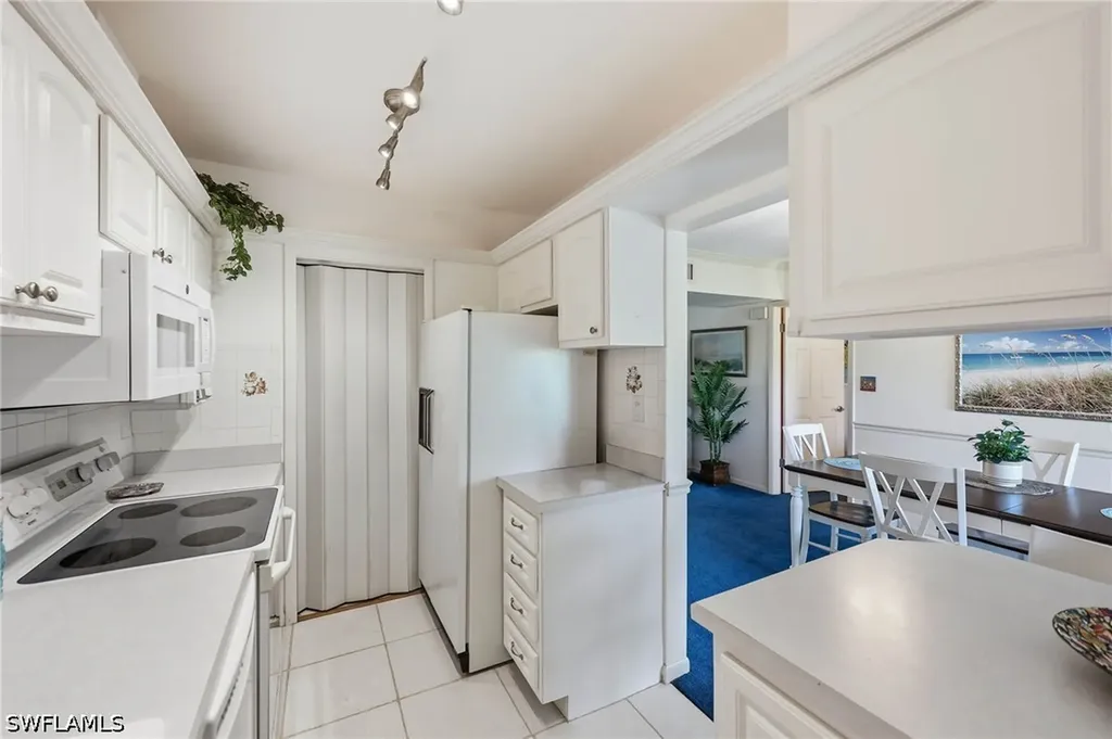 788 Park Shore Drive Naples FL 34103