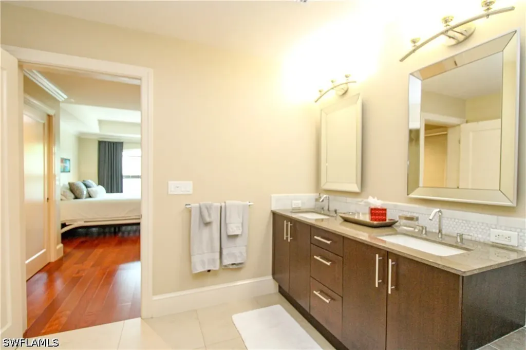 9123 Strada Place Naples FL 34108