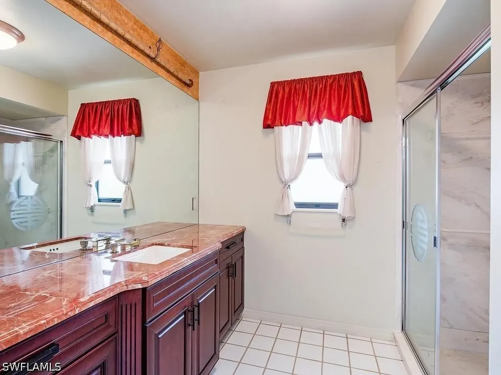 1926 Princess Court Naples FL 34110