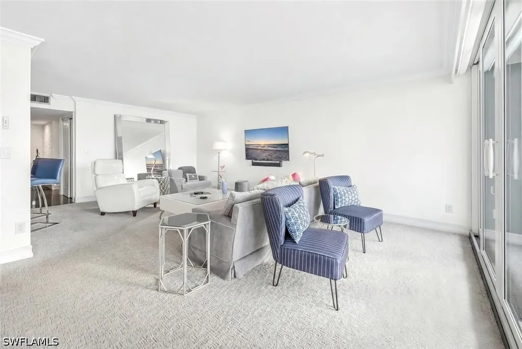 2381 Gulf Shore Boulevard N Naples FL 34103