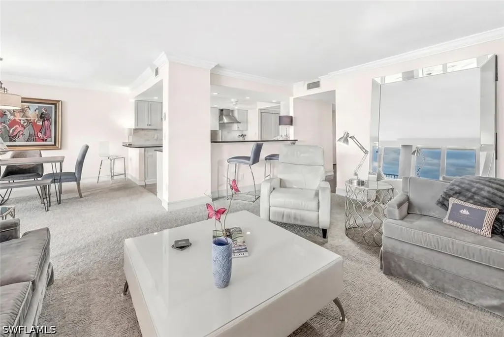 2381 Gulf Shore Boulevard N Naples FL 34103