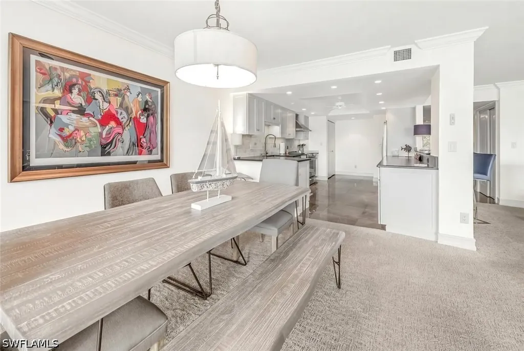2381 Gulf Shore Boulevard N Naples FL 34103