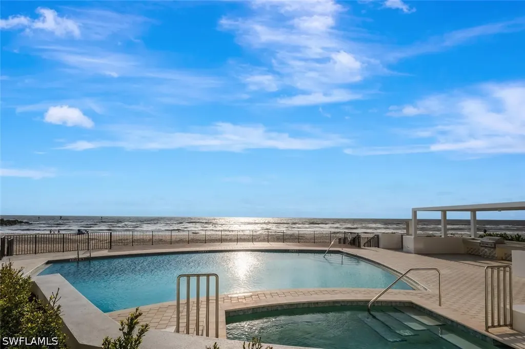 2381 Gulf Shore Boulevard N Naples FL 34103
