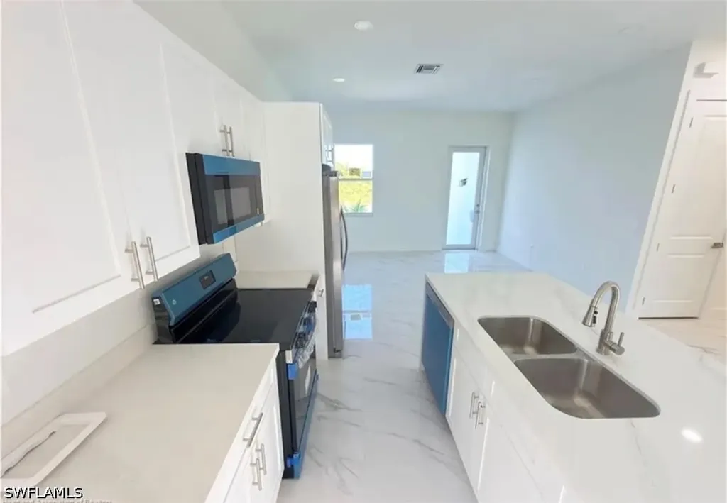 2504 71st Street W Lehigh Acres FL 33971