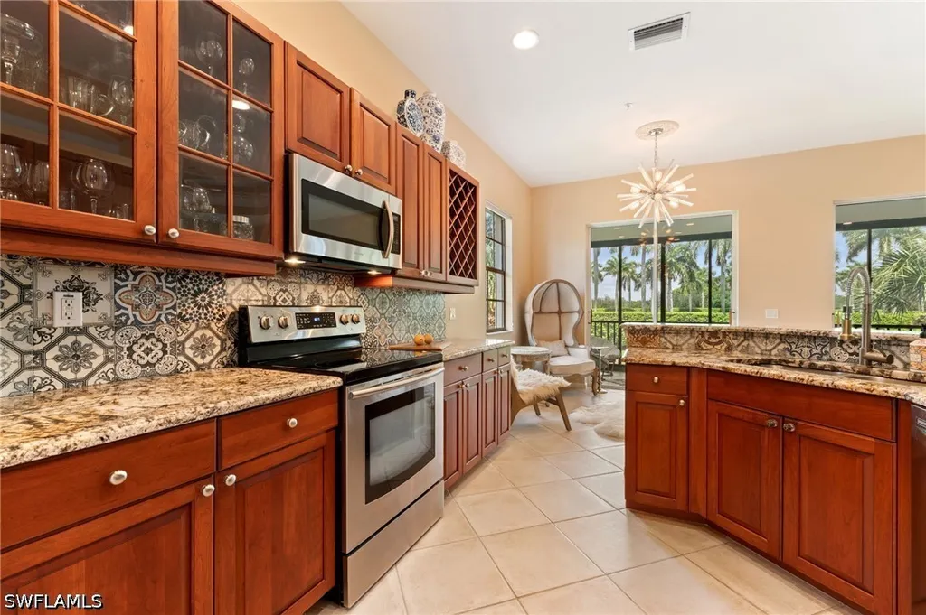 10000 Valiant Court Miromar Lakes FL 33913