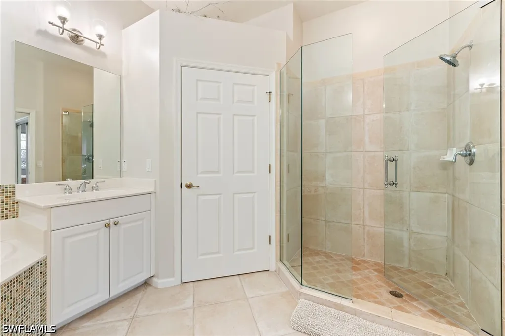 10000 Valiant Court Miromar Lakes FL 33913